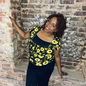 Meet your Posher, Ursula